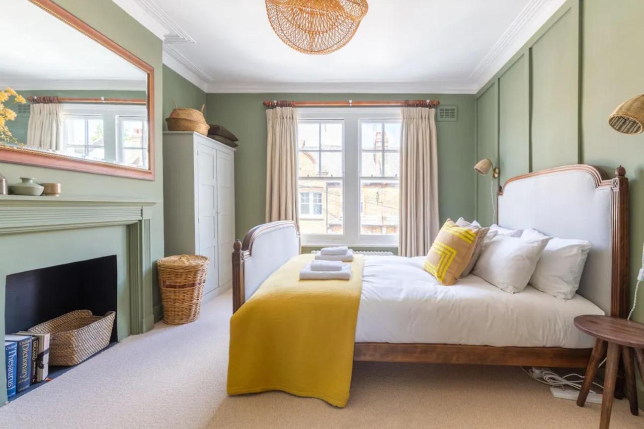 Luxuriously Designed 3 Bedroom Apartment In Clapham Лондон Экстерьер фото